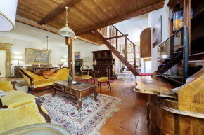 Benedetta2 - Elegant apartment for 6 in Trastevere
